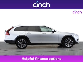 Used Volvo V90 2022 for sale - 76723584: Photo