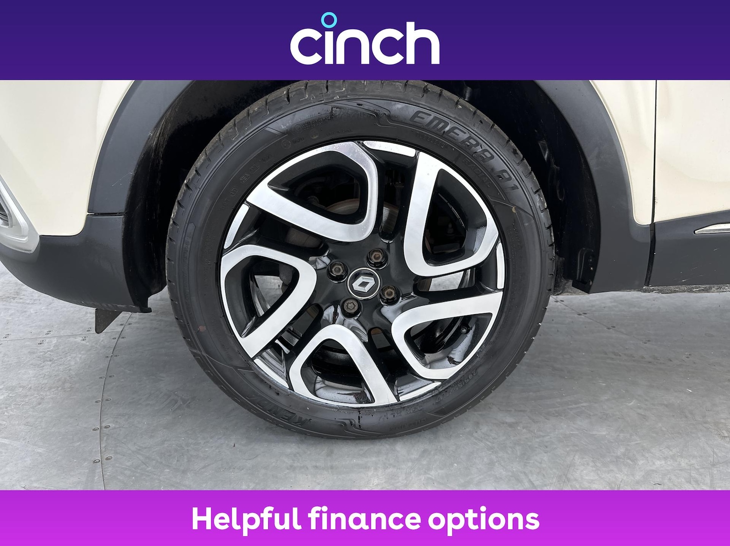 Used Renault Captur 2017 for sale - 76480676: Photo 24