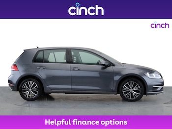 Used Volkswagen Golf 2018 for sale - 76093299: Photo 2