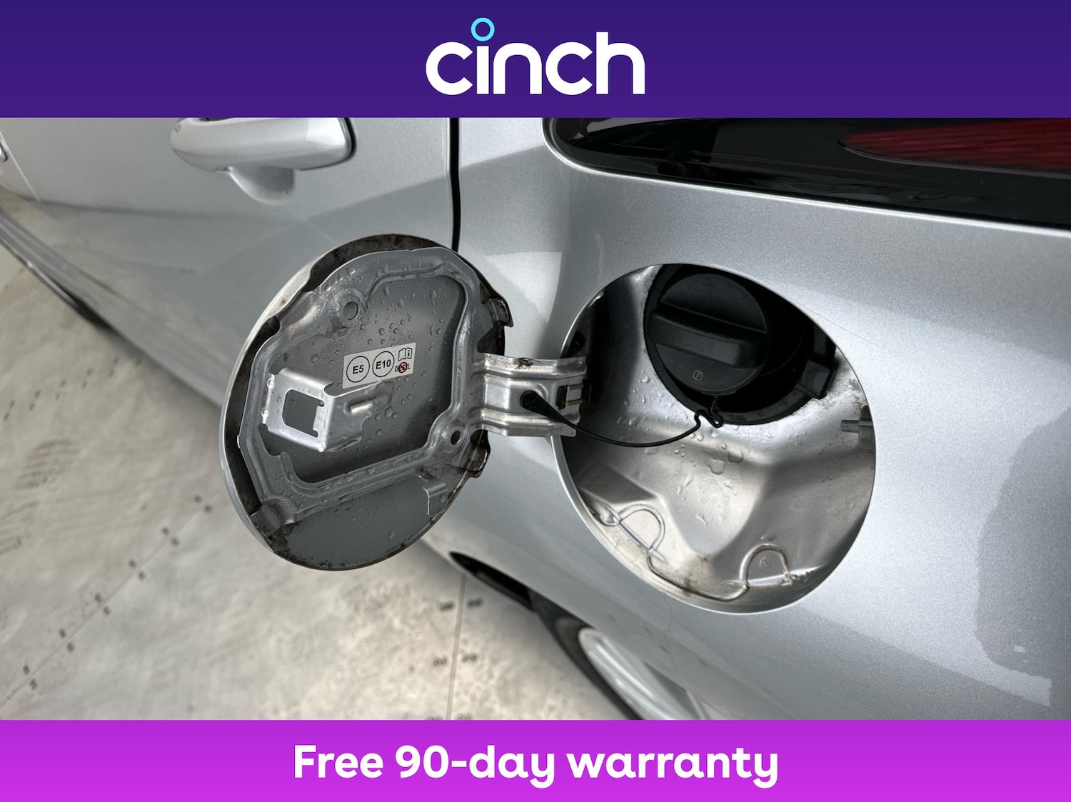 Used Toyota Yaris 2021 for sale - 76400528: Photo 29