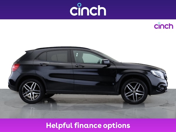 Used Mercedes-Benz GLA 2018 for sale - 76211190: Photo 2