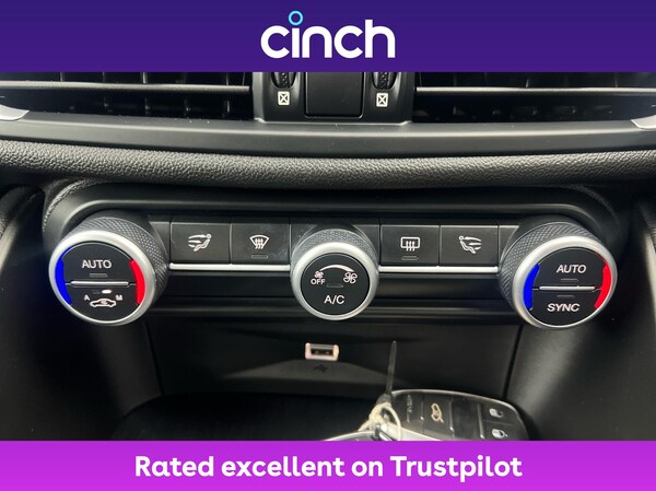 Used Alfa Romeo Giulia 2020 for sale - 76242100: Photo 33