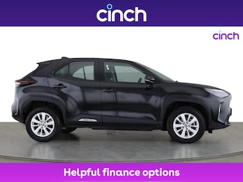 Used Toyota Yaris Cross 2023 for sale - 76044931: Photo 2