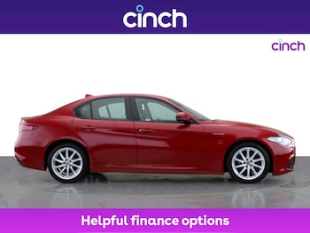 Used Alfa Romeo Giulia 2018 for sale - 76119678: Photo 2