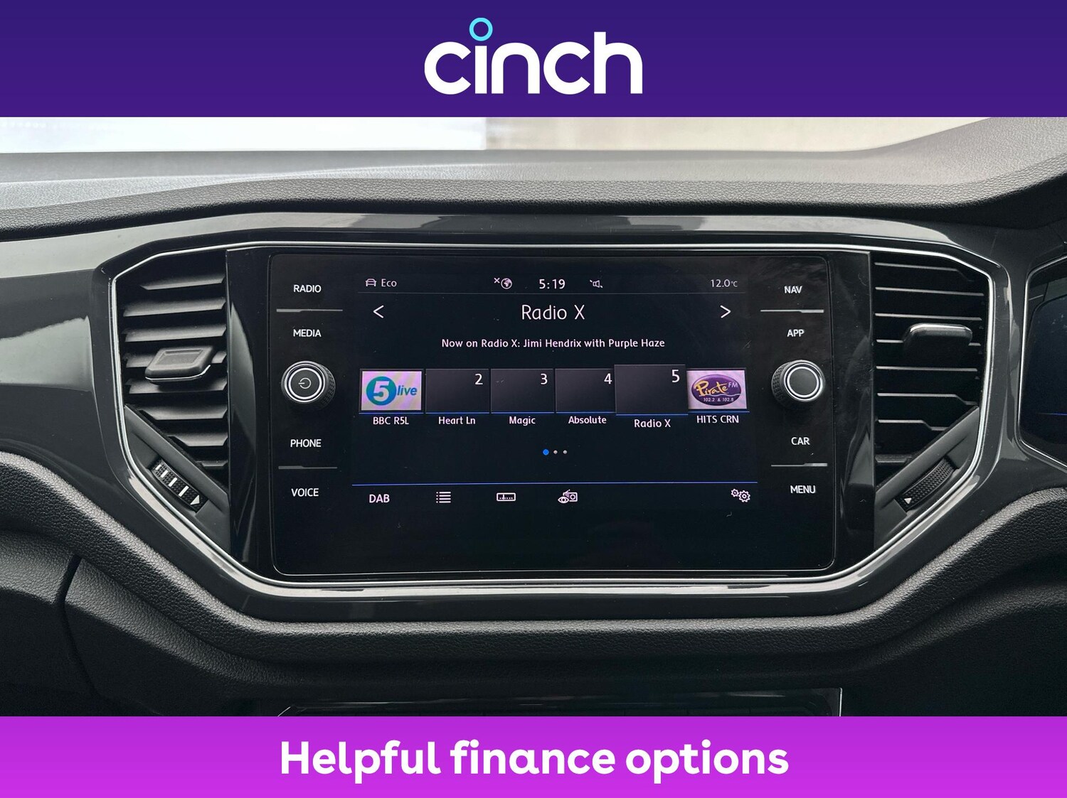 Used Volkswagen T-Roc 2018 for sale - 76429079: Photo 30