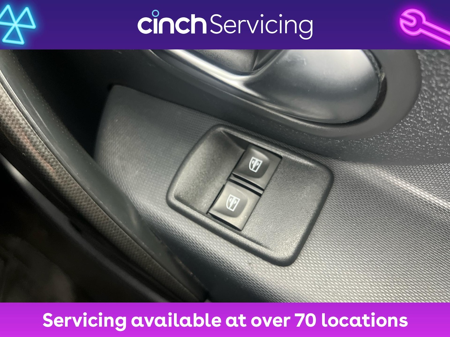 Used Dacia Sandero 2018 for sale - 76552154: Photo 36