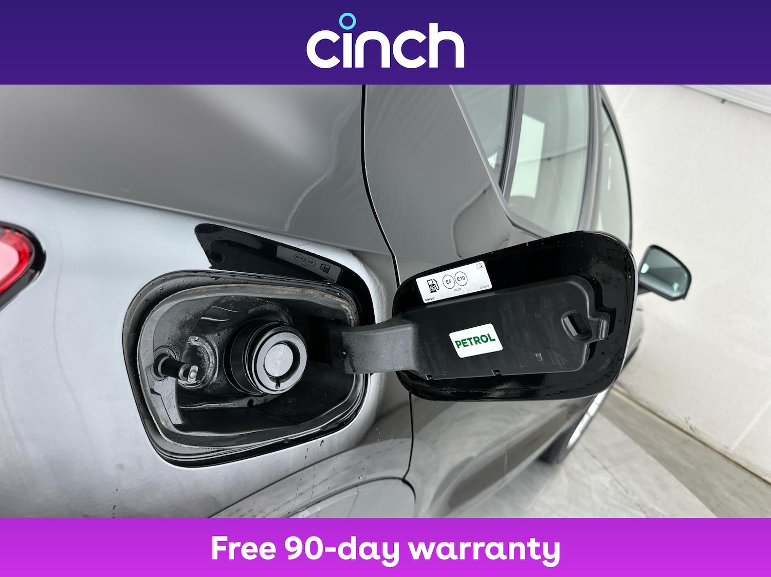 Used Volvo XC40 2022 for sale - 76798313: Photo 29