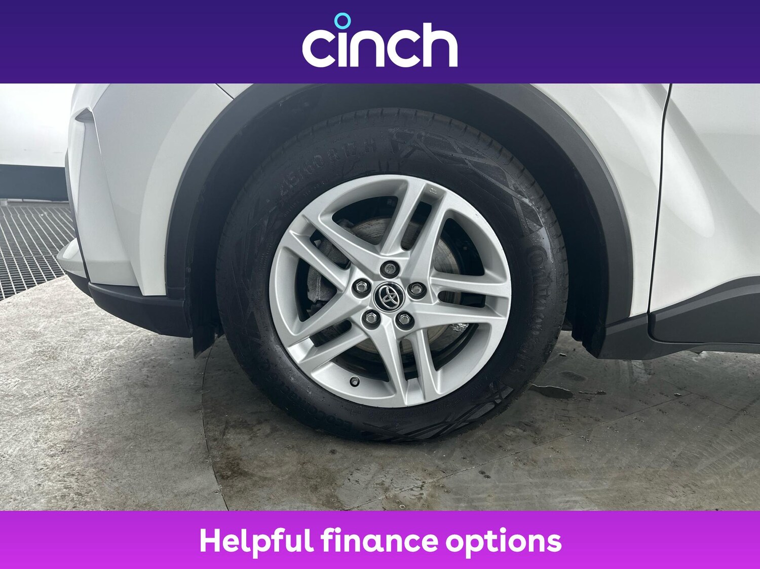 Used Toyota C-HR 2020 for sale - 76081888: Photo 24