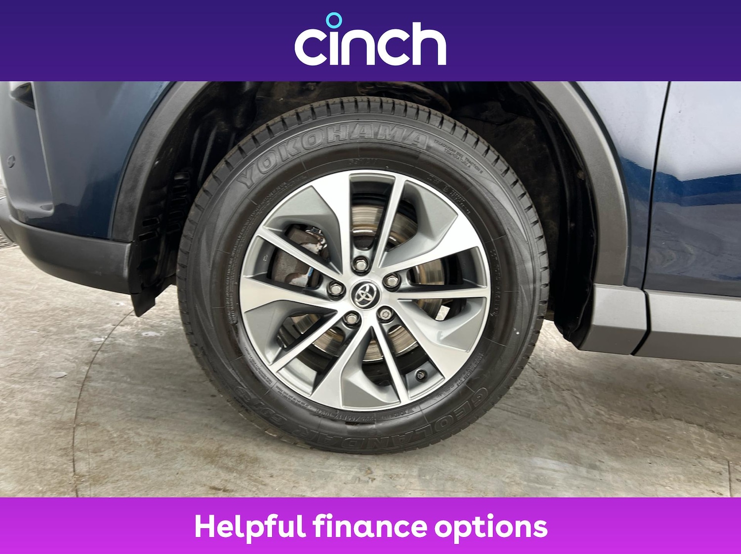 Used Toyota RAV4 2018 for sale - 76949965: Photo 24