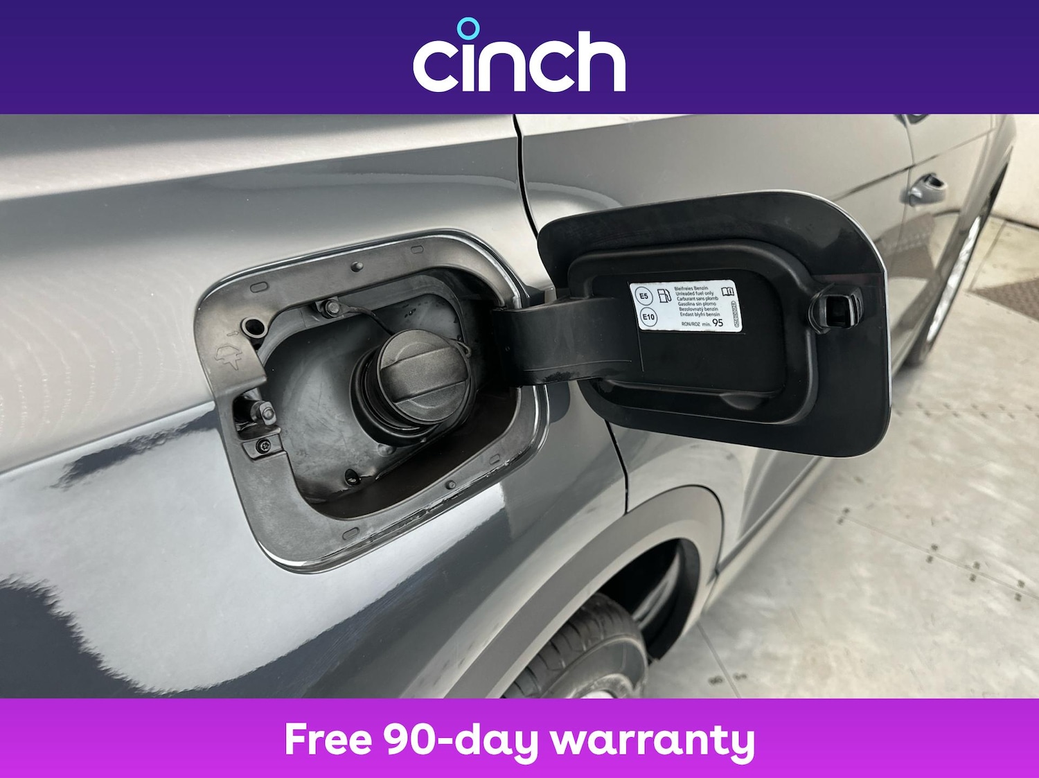 Used Volkswagen T-Roc 2019 for sale - 76668282: Photo 29