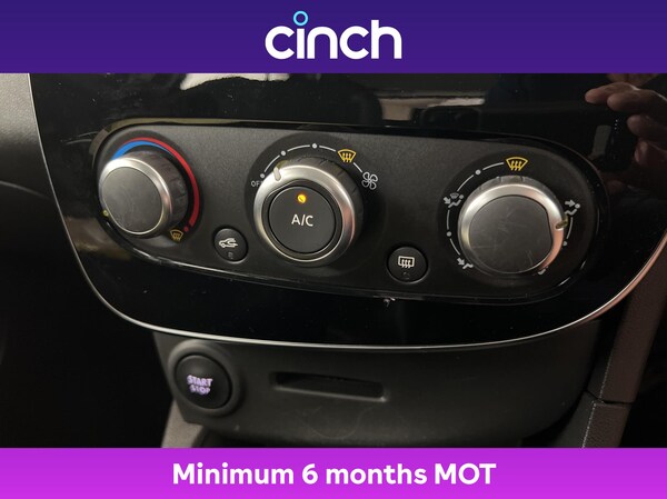 Used Renault Clio 2018 for sale - 76148610: Photo 32