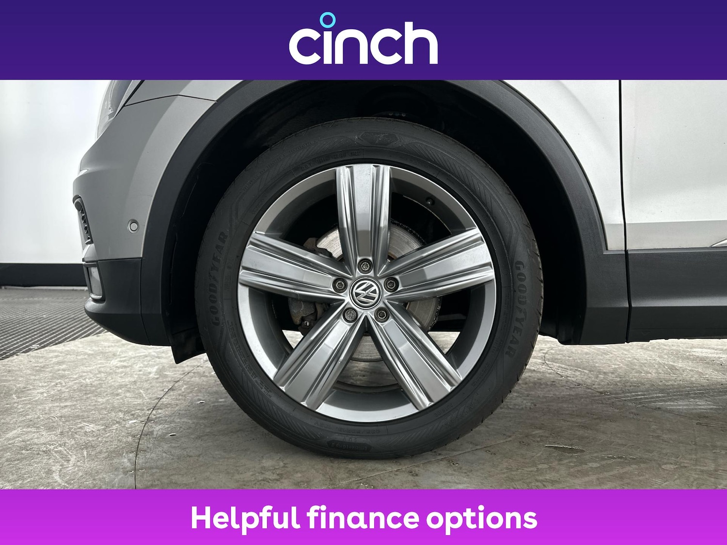 Used Volkswagen Tiguan 2019 for sale - 76922660: Photo 24