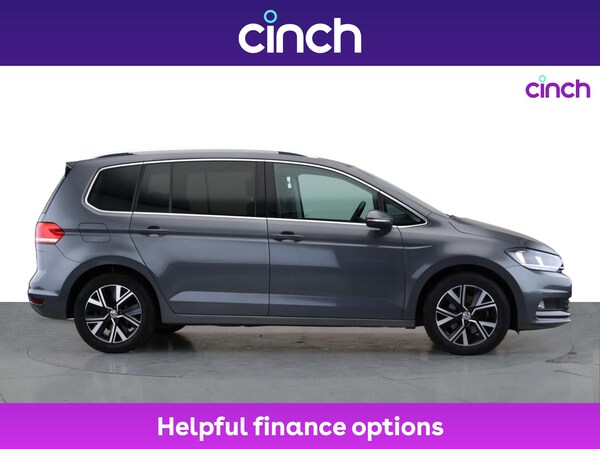 Used Volkswagen Touran 2020 for sale - 76250293: Photo 2