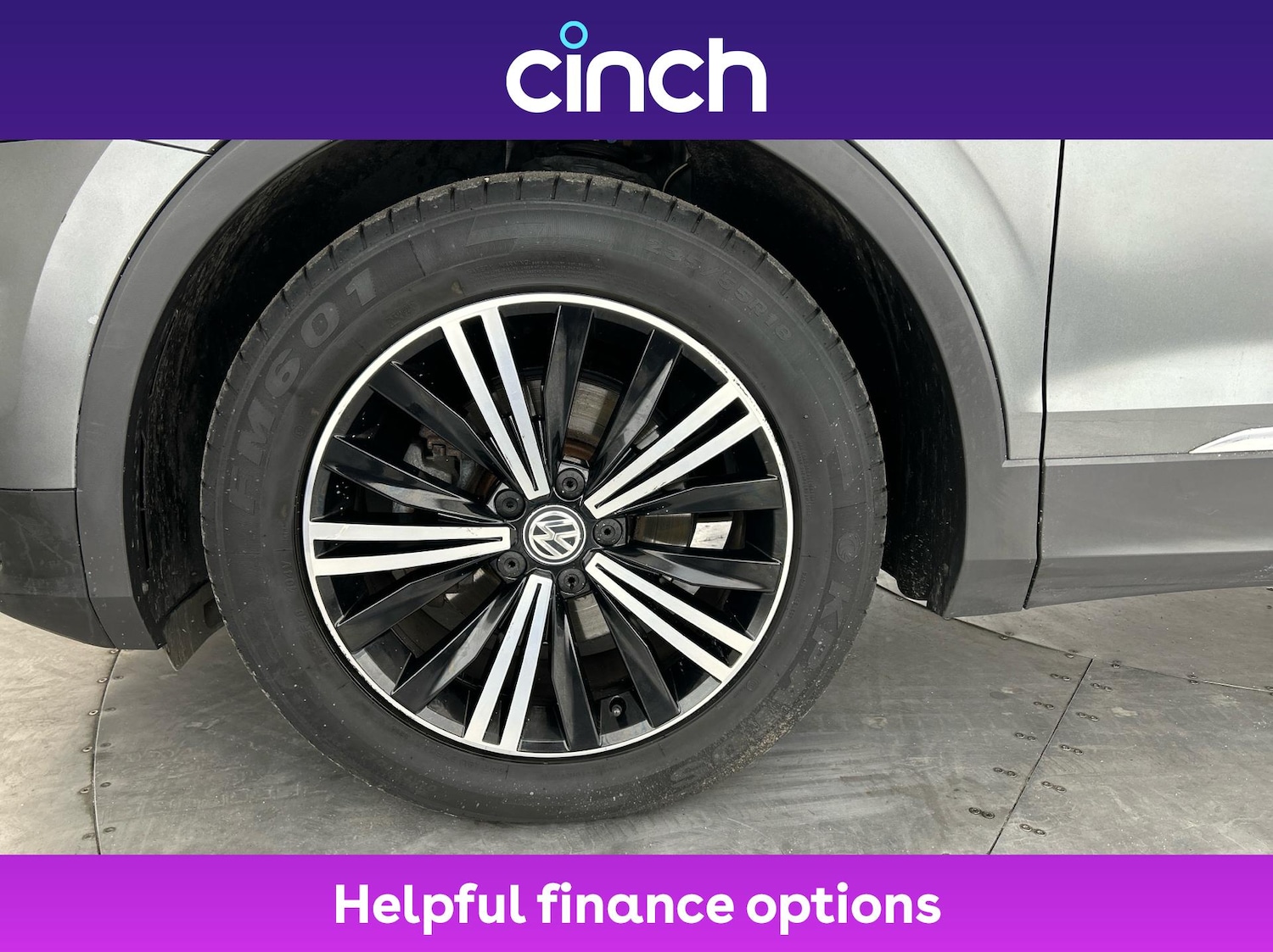 Used Volkswagen Tiguan 2018 for sale - 76717576: Photo 24