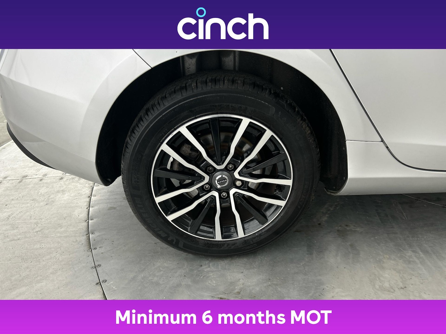 Used Volvo V40 2018 for sale - 76739266: Photo 27