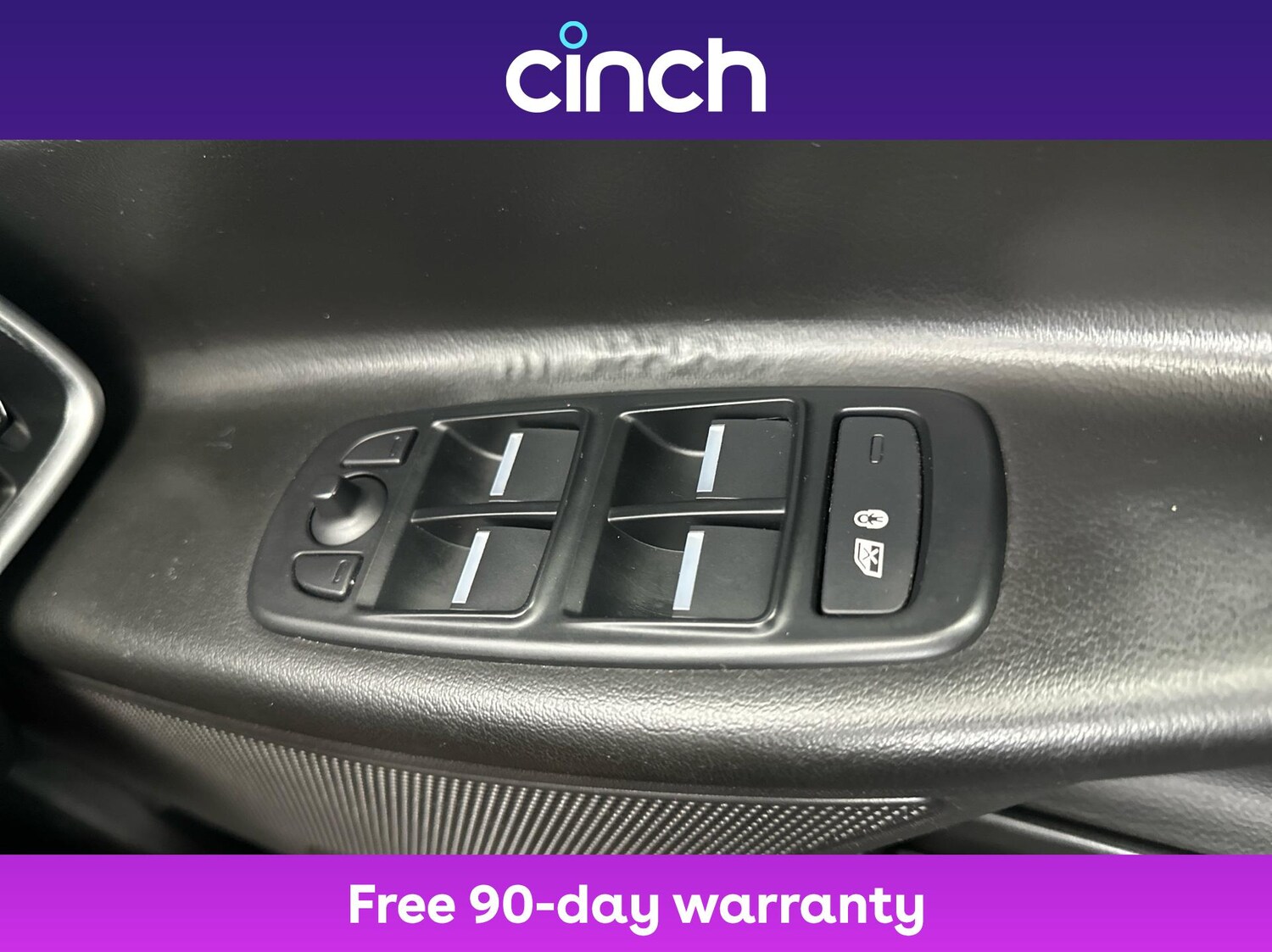 Used Jaguar XE 2019 for sale - 76539776: Photo 34