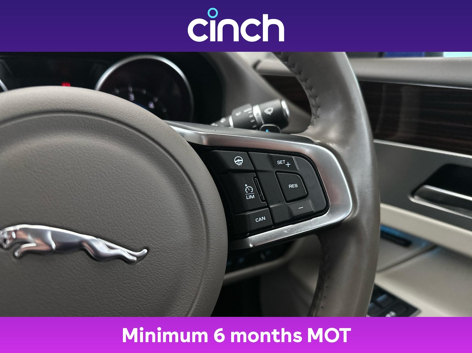 Used Jaguar XF 2018 for sale - 76250372: Photo 32