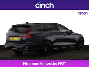 Used Volvo V60 2022 for sale - 75893052: Photo