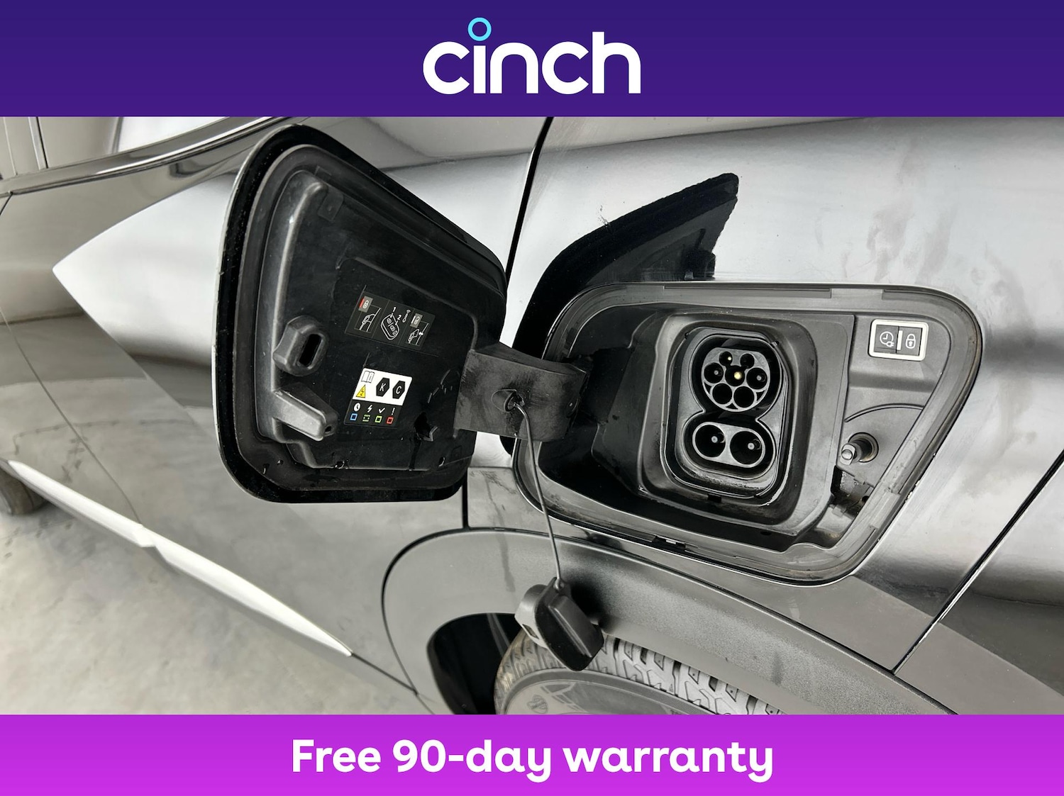 Used Peugeot E-2008 2022 for sale - 76603969: Photo 29