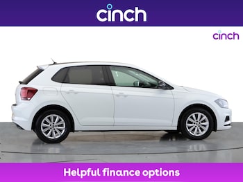 Used Volkswagen Polo 2018 for sale - 76098505: Photo 2