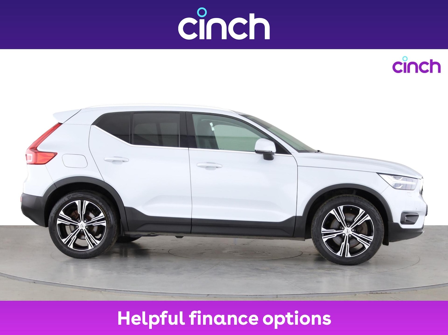 Used Volvo XC40 2022 for sale - 76376567: Photo 2