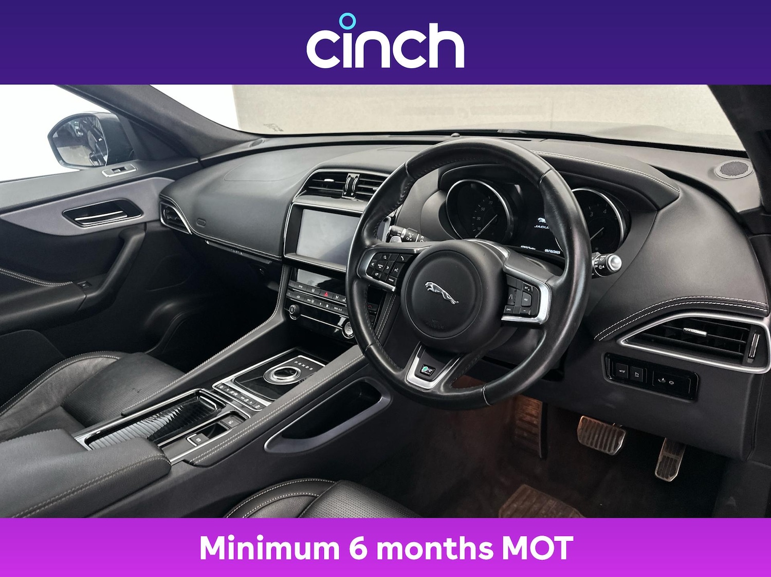 Used Jaguar F-Pace 2019 for sale - 76304729: Photo 12
