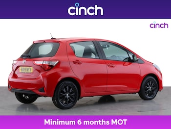 Used Toyota Yaris 2019 for sale - 75534504: Photo