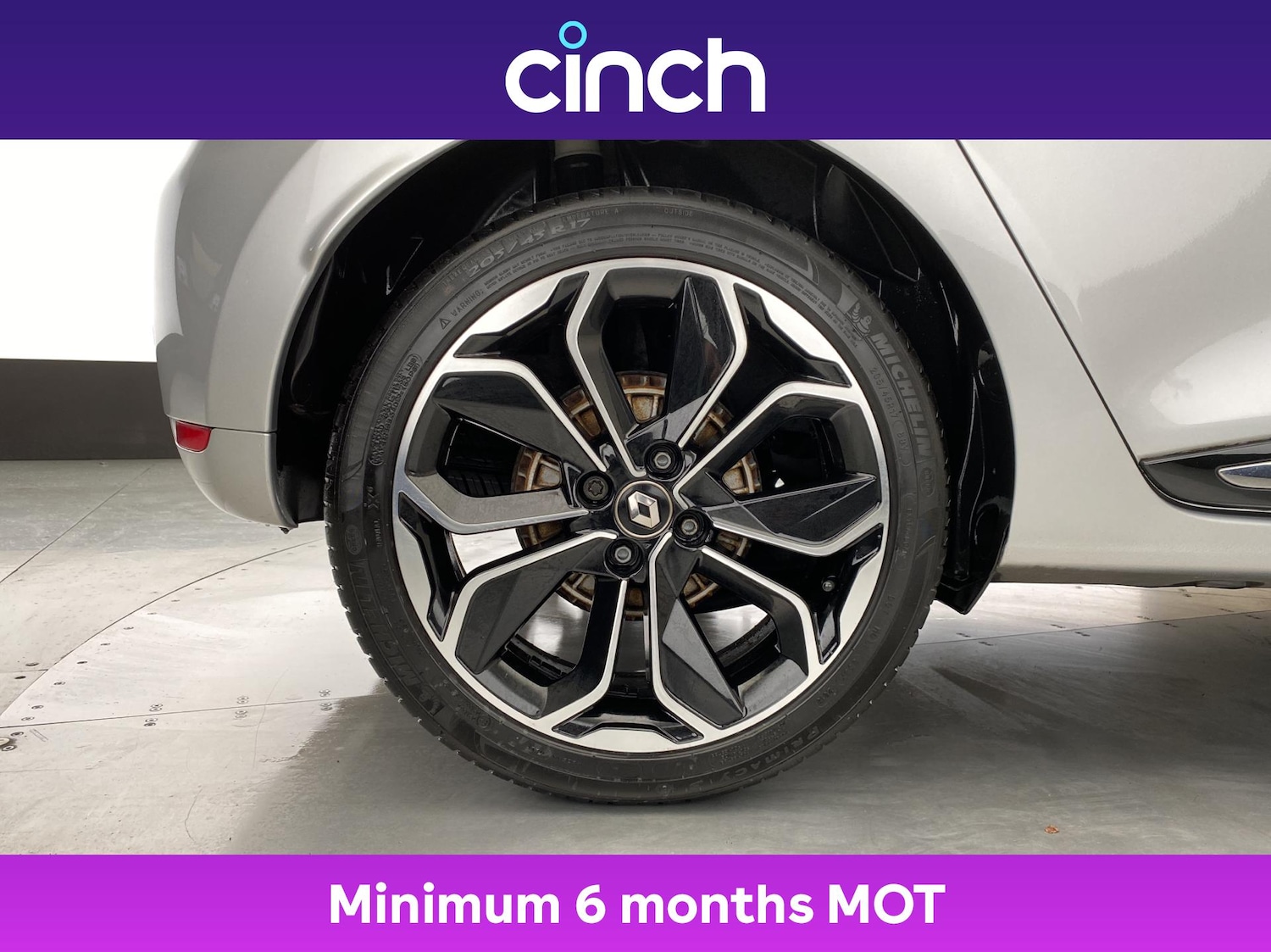 Used Renault Clio 2018 for sale - 76545833: Photo 27