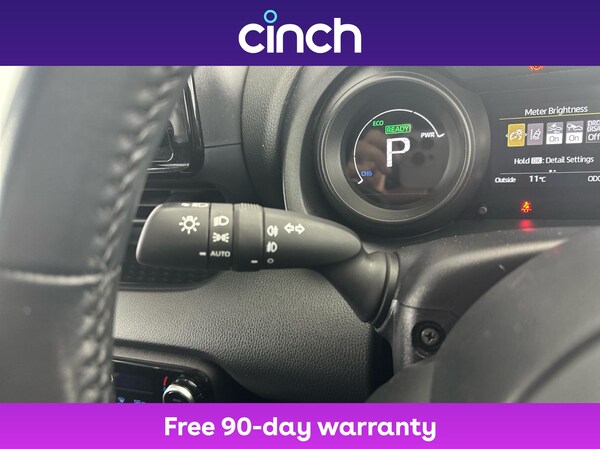 Used Toyota Yaris 2021 for sale - 76241878: Photo 34