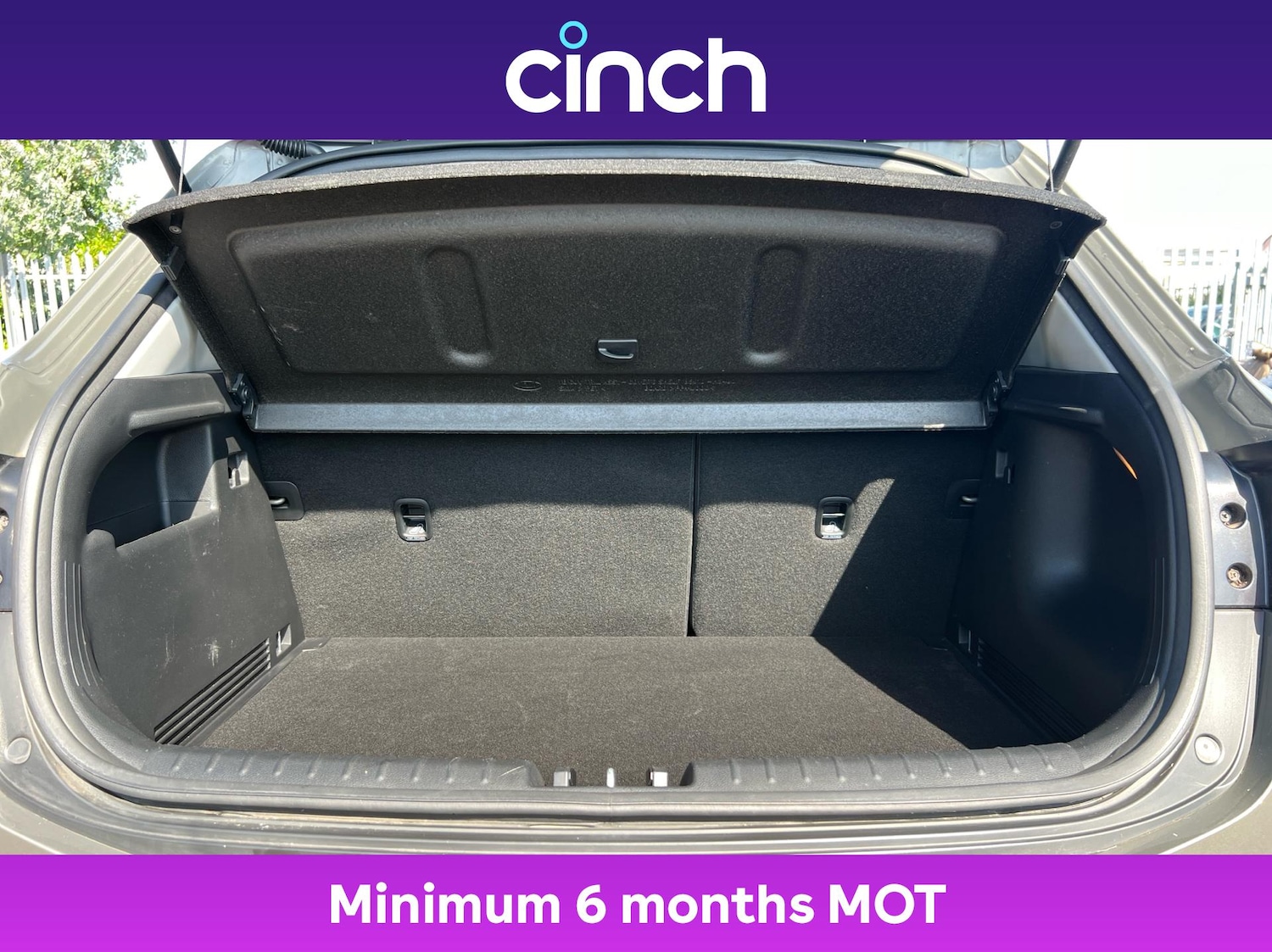 Used Kia Stonic 2018 for sale - 76480629: Photo 37