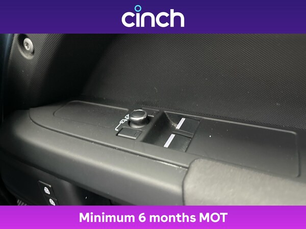 Used Land Rover Defender 2022 for sale - 76178733: Photo 47