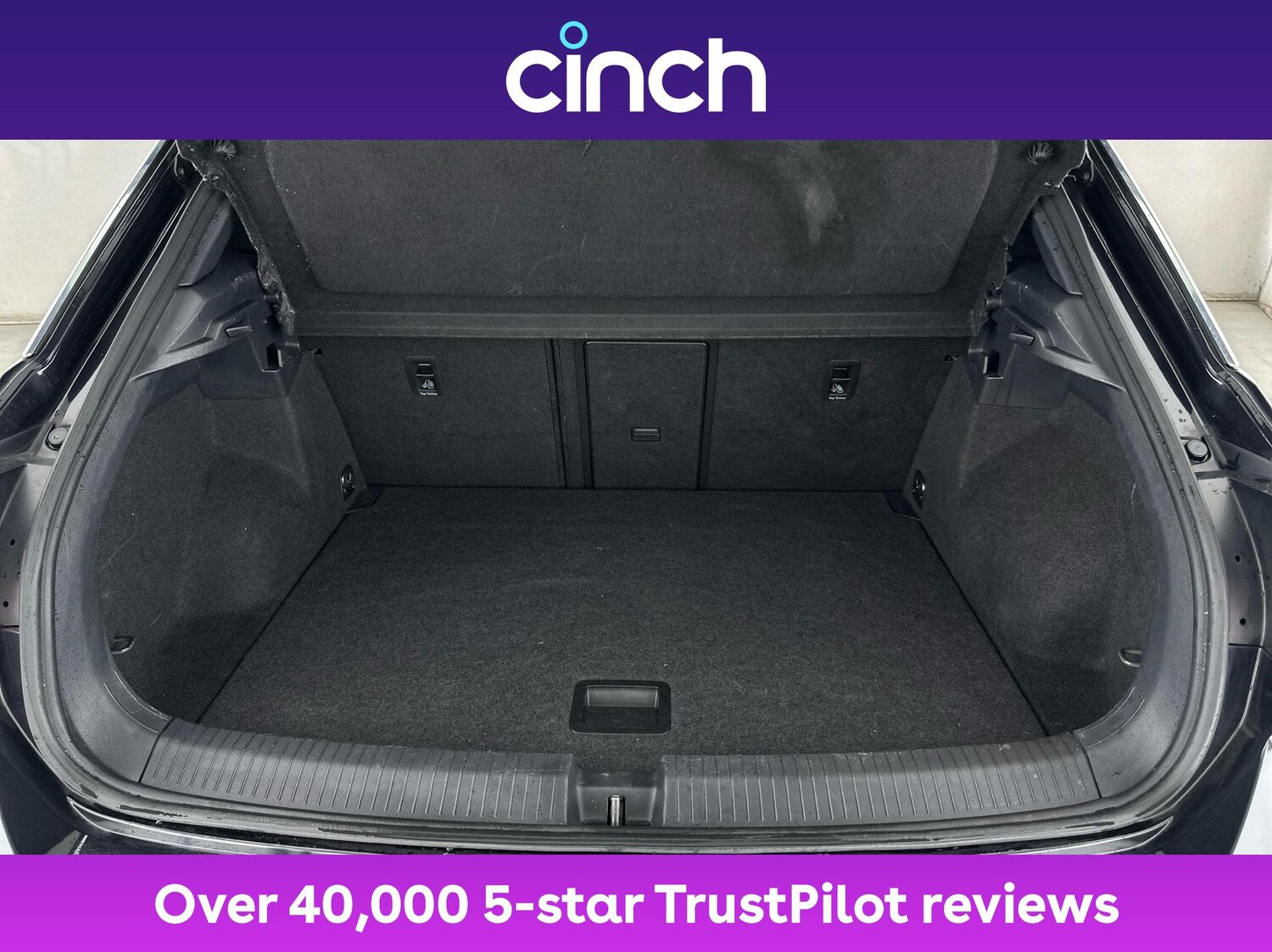 Used Volkswagen T-Roc 2021 for sale - 76851310: Photo 21