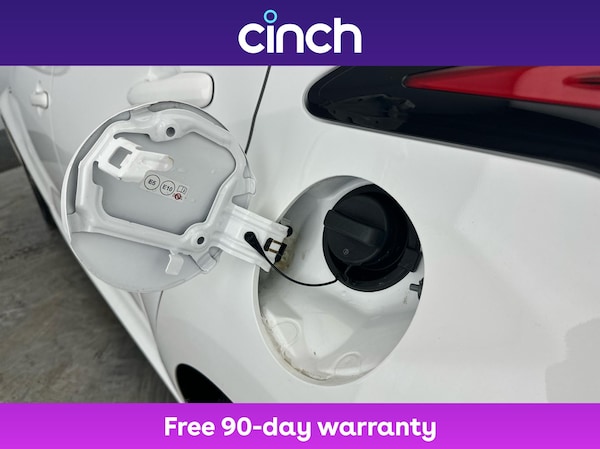 Used Toyota Yaris 2021 for sale - 76271793: Photo 29