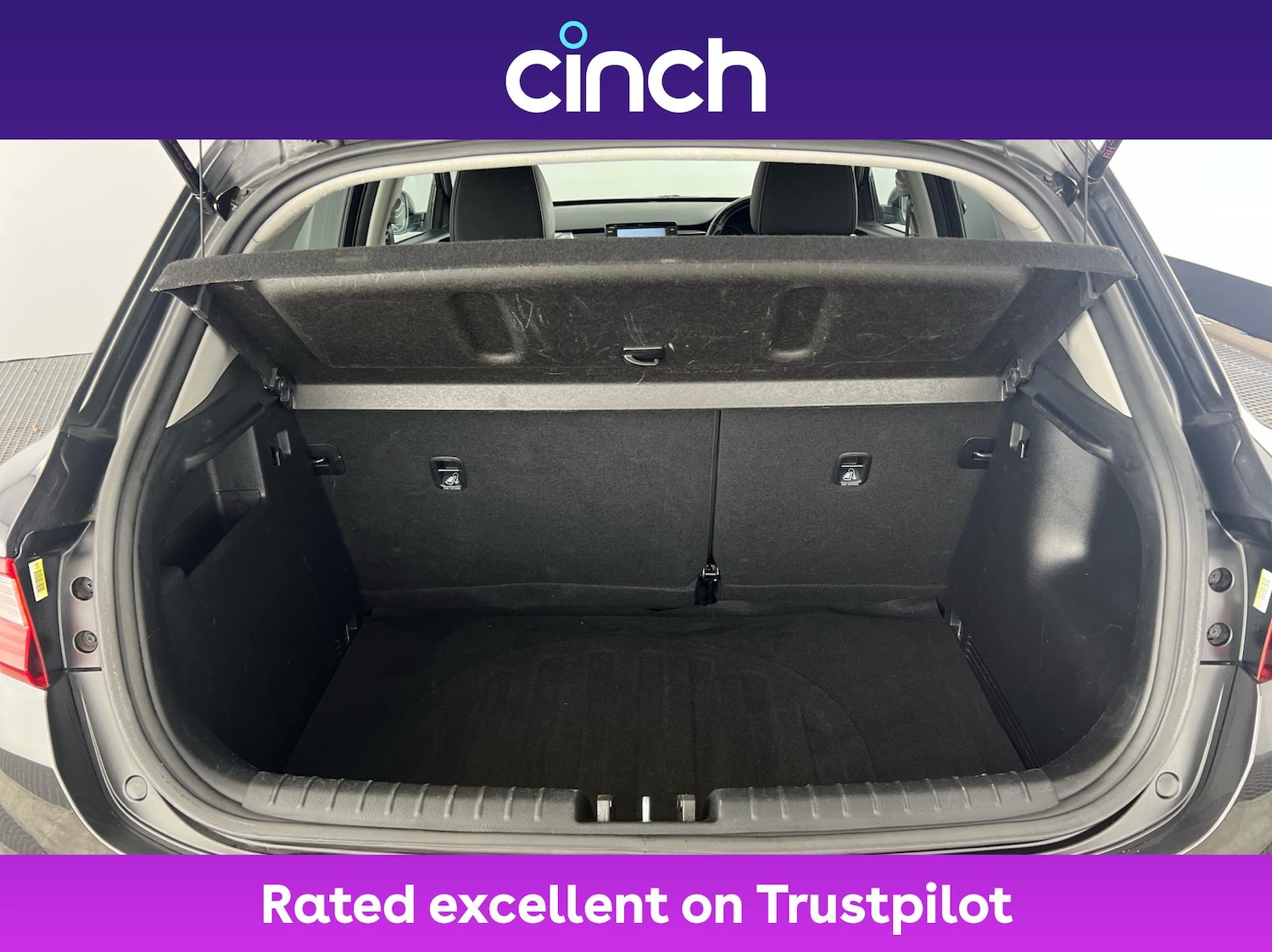 Used Kia Stonic 2019 for sale - 76469017: Photo 21