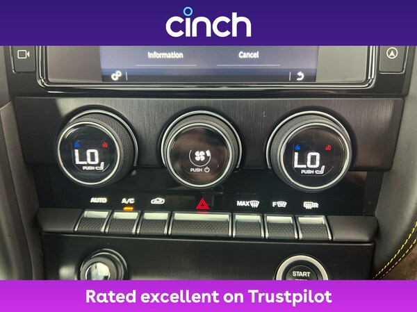 Used Jaguar F-Type 2017 for sale - 76257468: Photo 33