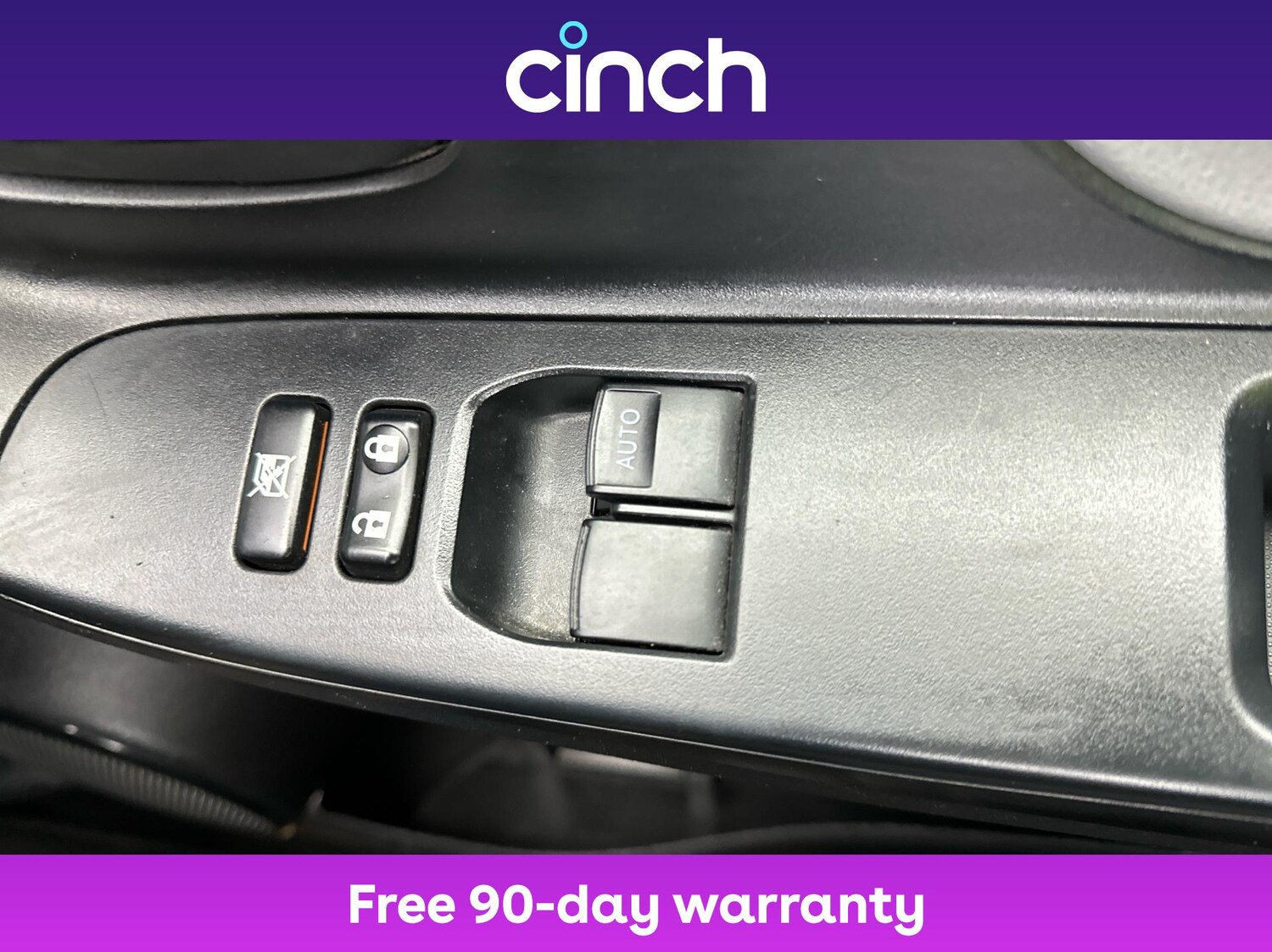 Used Toyota Yaris 2018 for sale - 76954514: Photo 34