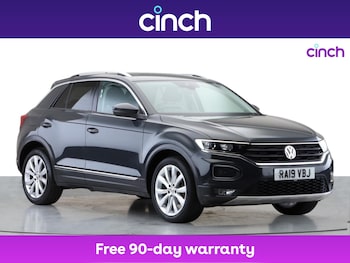 Used Volkswagen T-Roc 2019 for sale - 76495521: Photo