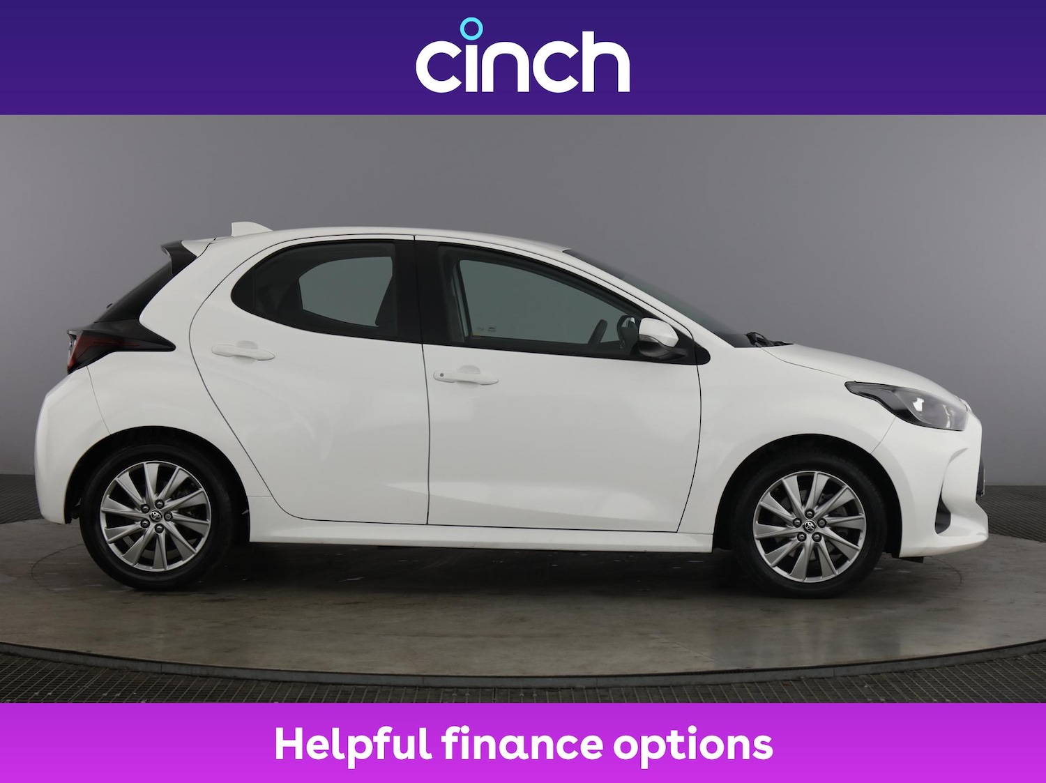 Used Toyota Yaris 2023 for sale - 76241947: Photo 2