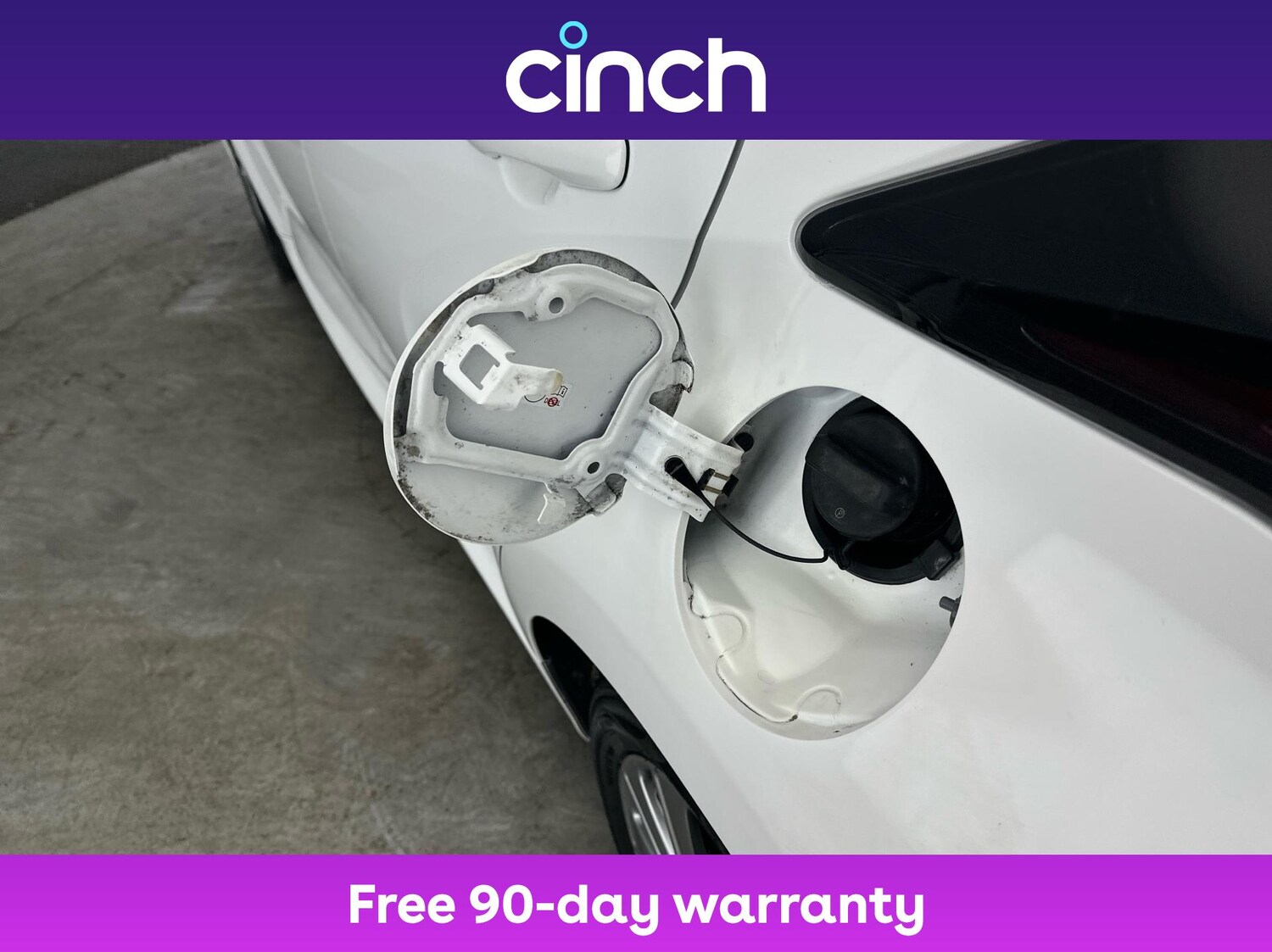 Used Toyota Yaris 2023 for sale - 76241947: Photo 29