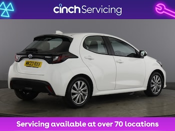 Used Toyota Yaris 2023 for sale - 76241947: Photo 3