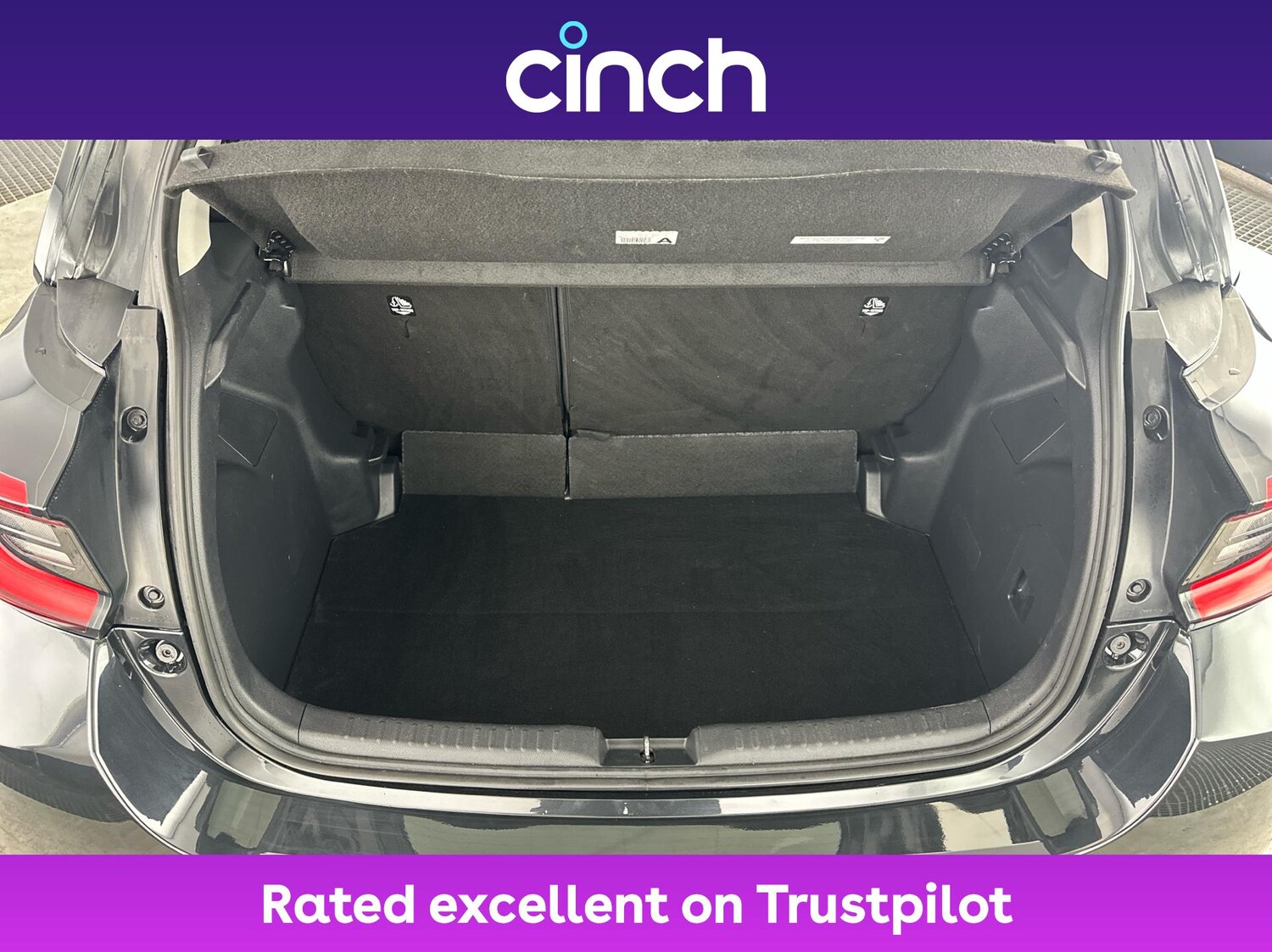 Used Toyota Yaris 2021 for sale - 76616705: Photo 21