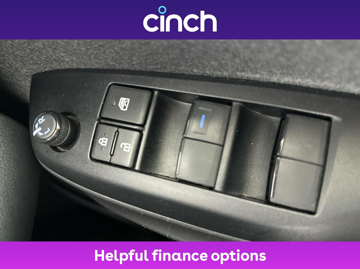 Used Toyota Yaris 2021 for sale - 76616705: Photo 35