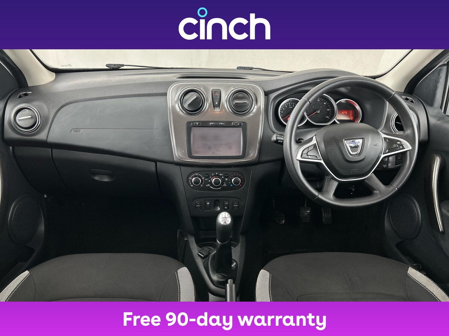 Used Dacia Sandero Stepway 2017 for sale - 76804311: Photo 15