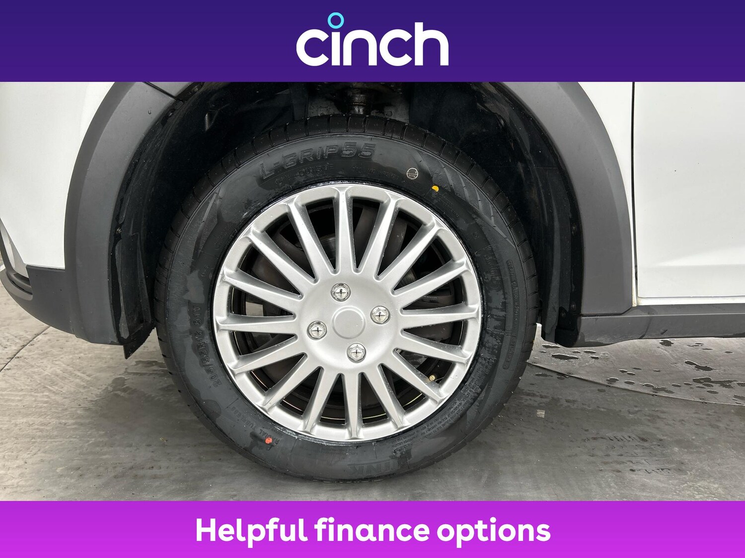 Used Dacia Sandero Stepway 2017 for sale - 76804311: Photo 24