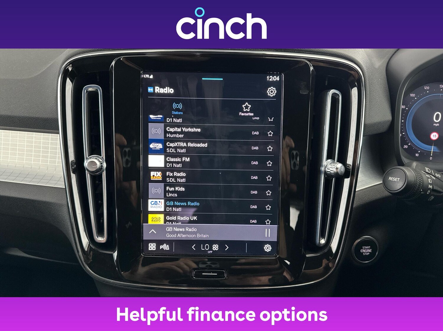 Used Volvo XC40 2022 for sale - 76972611: Photo 17