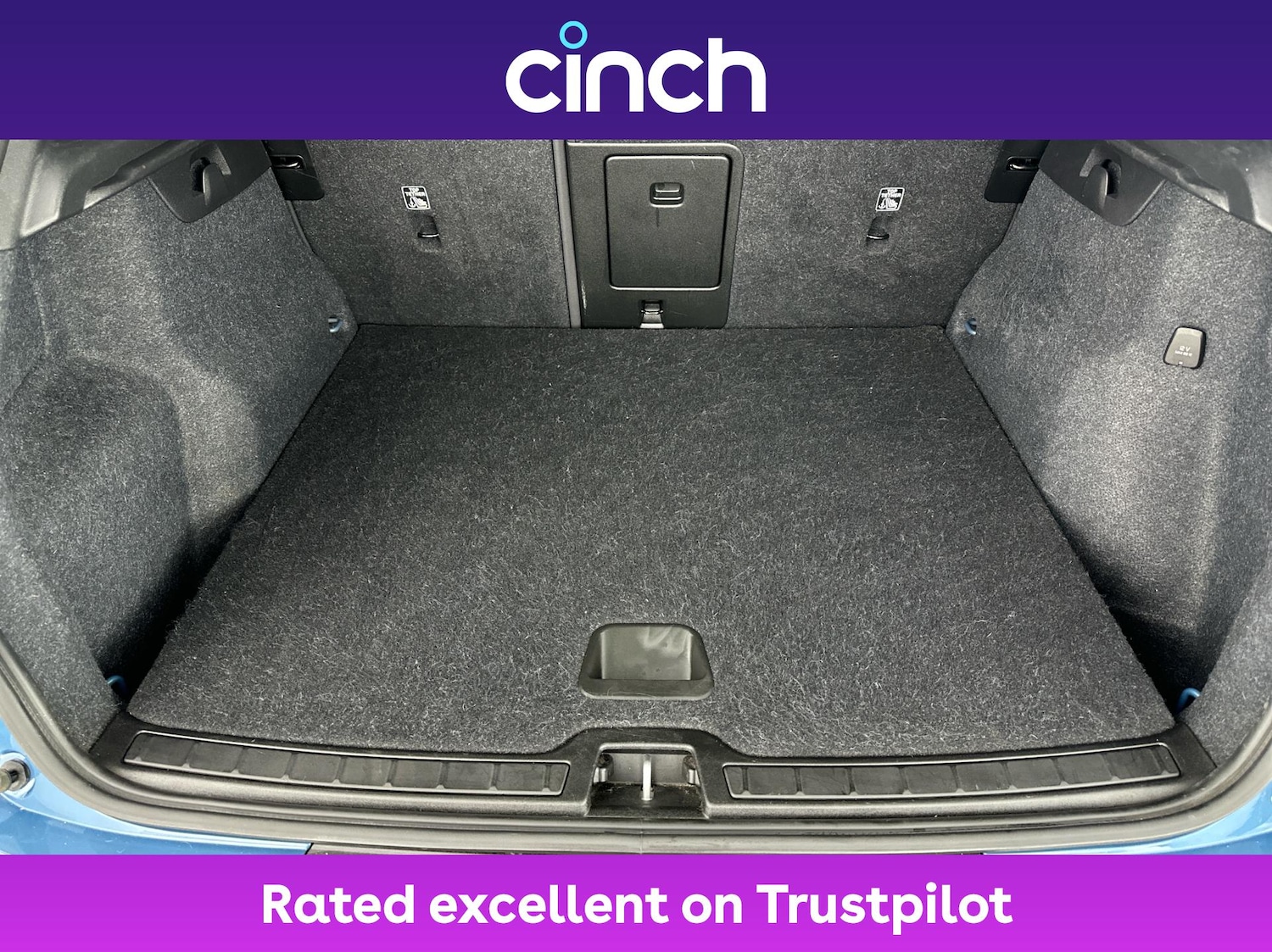 Used Volvo XC40 2022 for sale - 76972611: Photo 21