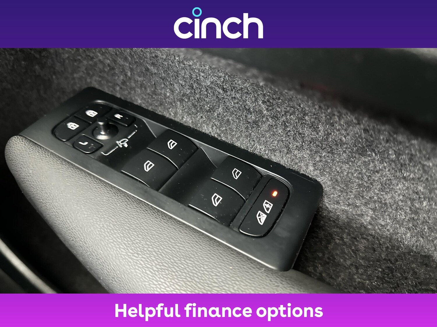 Used Volvo XC40 2022 for sale - 76972611: Photo 35