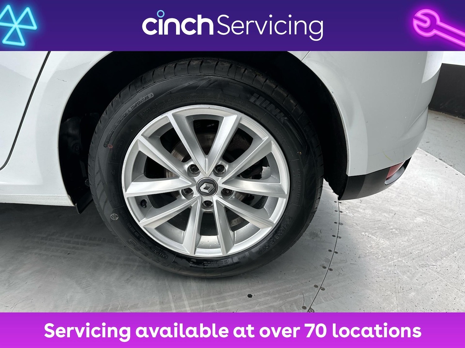 Used Renault Megane 2017 for sale - 76447130: Photo 26