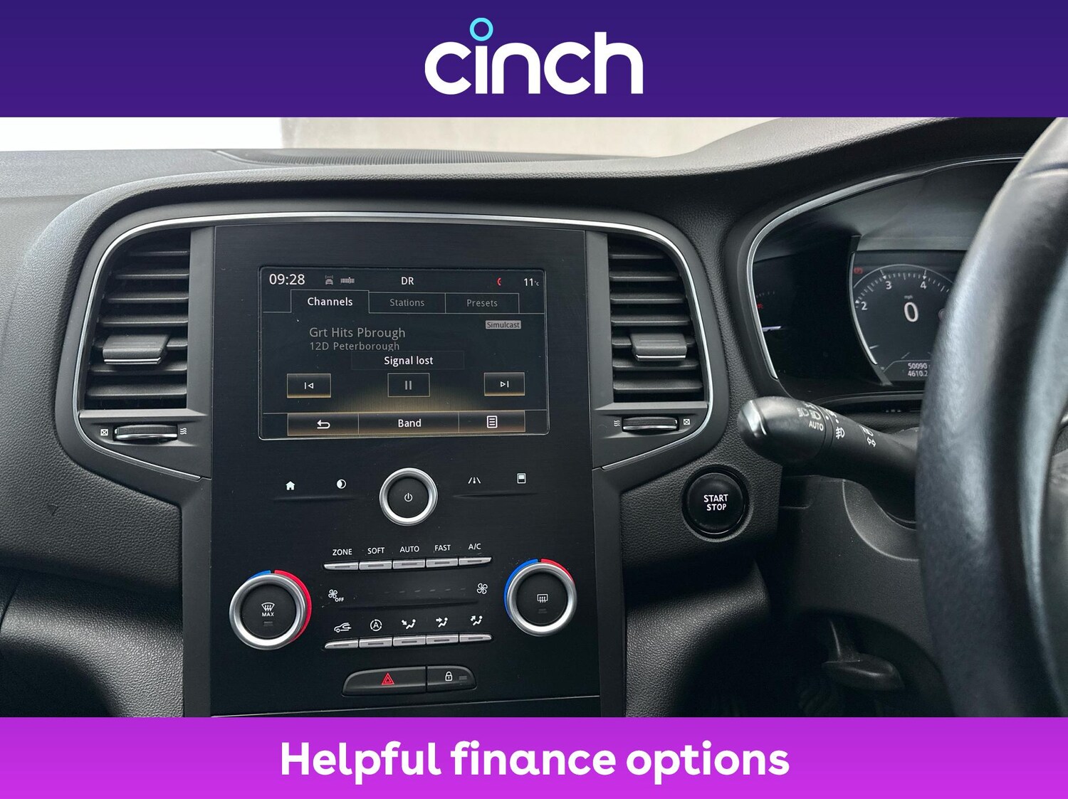 Used Renault Megane 2017 for sale - 76447130: Photo 30