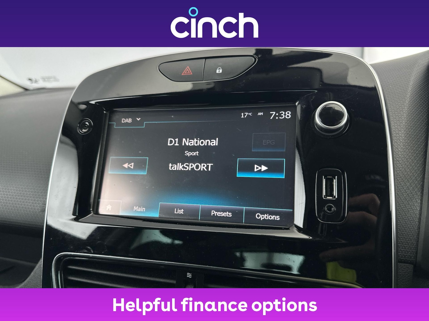 Used Renault Clio 2018 for sale - 76324301: Photo 30